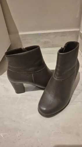 Bota Ankle Boot Mr. Cat Couro Café/Marrom - Tam 34