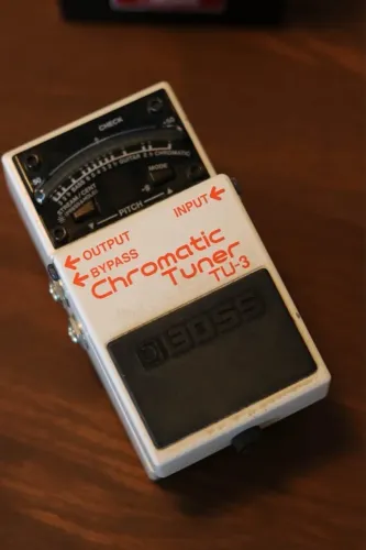 Boss Tuner TU 3