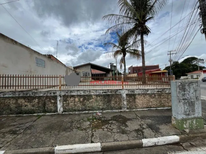 Casa à venda, 205 m² por R$ 600.000,00 - Centro - Iperó/SP