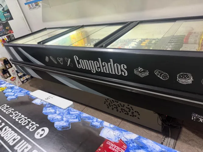 Ilha refrigeradora de 3 Metros 220w