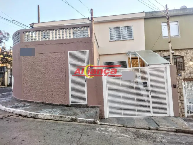 LINDÍSSIMO SOBRADO, COM 315m² DE ÁREA CONSTRUÍDA - PONTE GRANDE