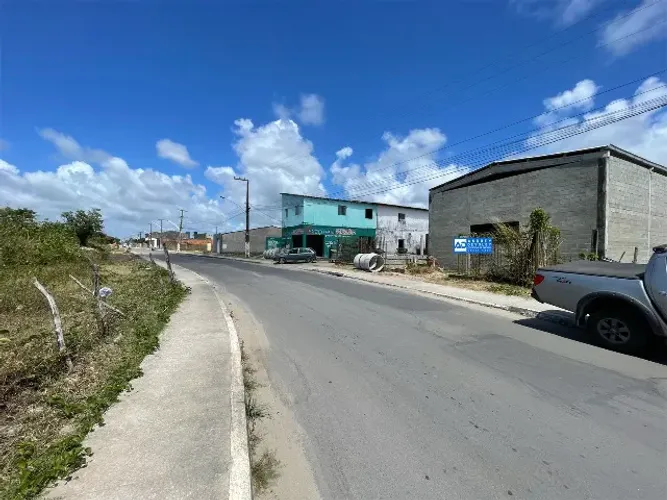 Galpão em Massagueira - a poucos metros da Rodovia