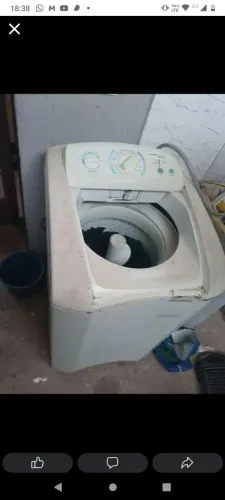Máquina lava roupa