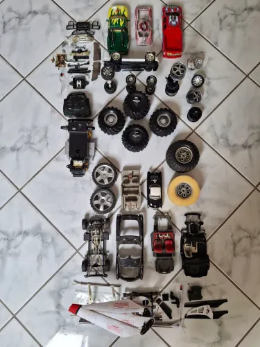 Sucatas Lote Brinquedos - Leia Descrição