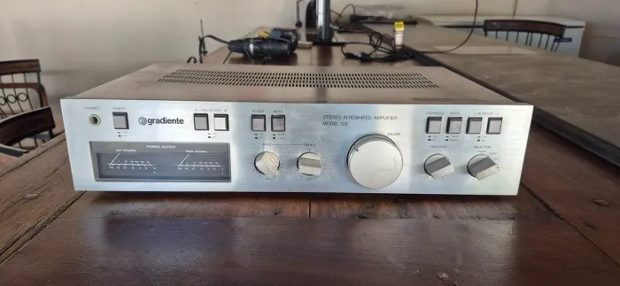 Amplificador gradiente 126