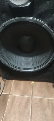 Vendo alto falante tornado 2200