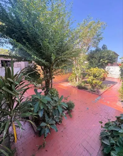 CASA A VENDA NA BETÂNIA - A VISTA OU PARCELADO 