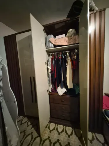 Guarda roupa de casal