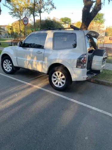 Mitsubishi Pajero HPE Full 3.2 4X4 T.i.dies.3p Aut. 2011
