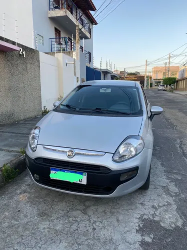 Fiat Punto Attractive 1.4 Fire Flex 8V 5P 2013
