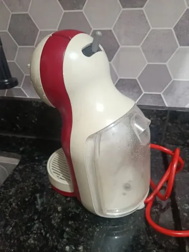 Vendo cafeteira dolce gusto