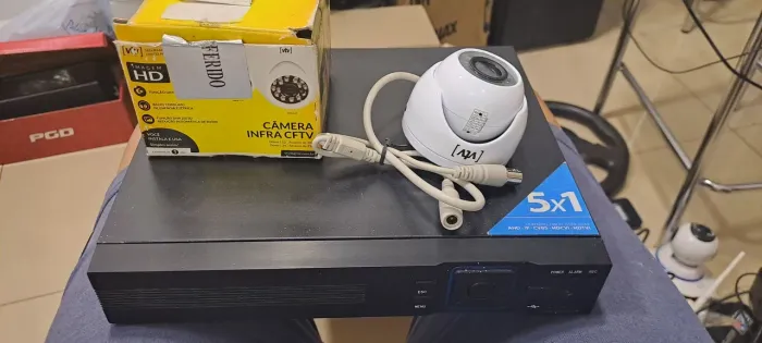 HVR/DVR GREATEK 4 Canais 5x1 grátis 4 cameras