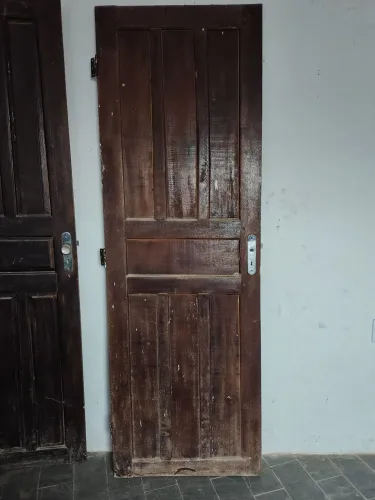 Portas de madeira 