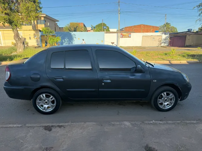 Renault Clio Sedan RN/ Expression 1.6 16V 4P 2005