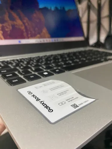 Notebook Samsung Galaxy Book Go