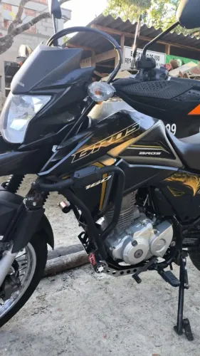 BROS 160 MUITO NOVA ÚNICO DONO