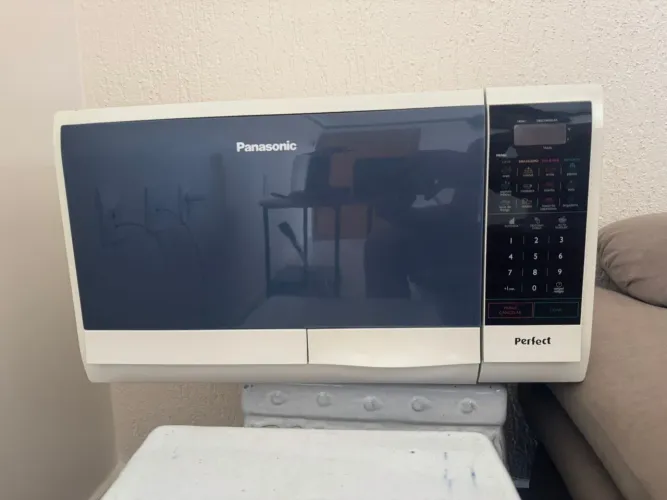 Vendo microondas Panasonic