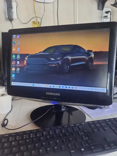 Monitor 16" Samsung