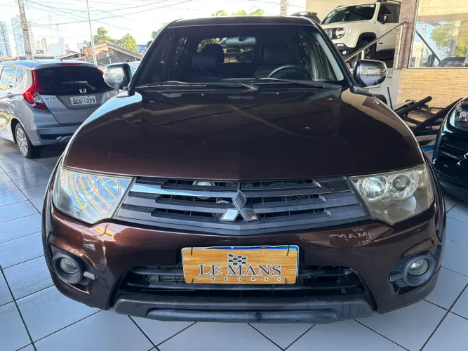 Mitsubishi L200 Triton HPE 3.2 CD TB Int.diesel AUT 2015