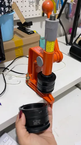 MÁQUINA DE Bottons Cardenas