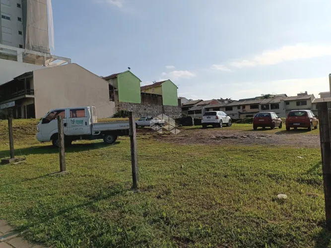 TERRENO NO BAIRRO SANTA CATARINA (SANTA LÚCIA)