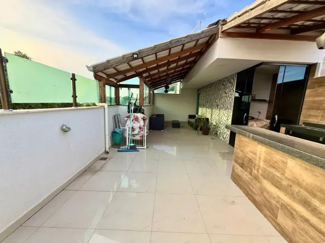 Cobertura com 2 Quartos e 1 banheiro à Venda, 100 m² por R$ 419.000