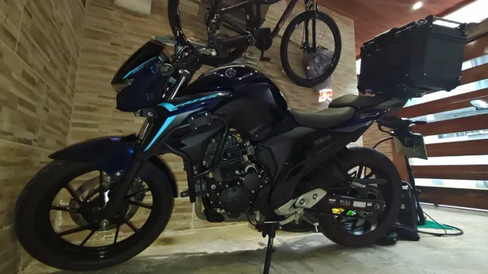 Vendo Yamaha fazer 250 2026 muito nova