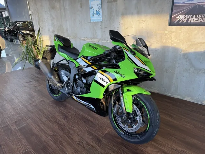 Kawasaki Ninja zx-6r 2025