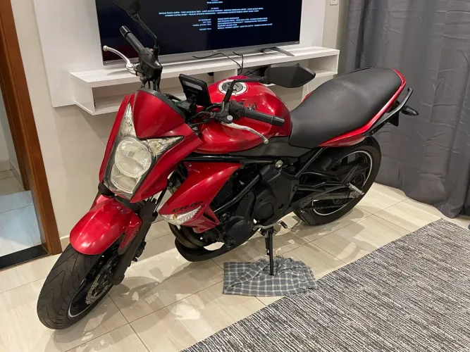 Vendo Kawasaki Er6n ABS
