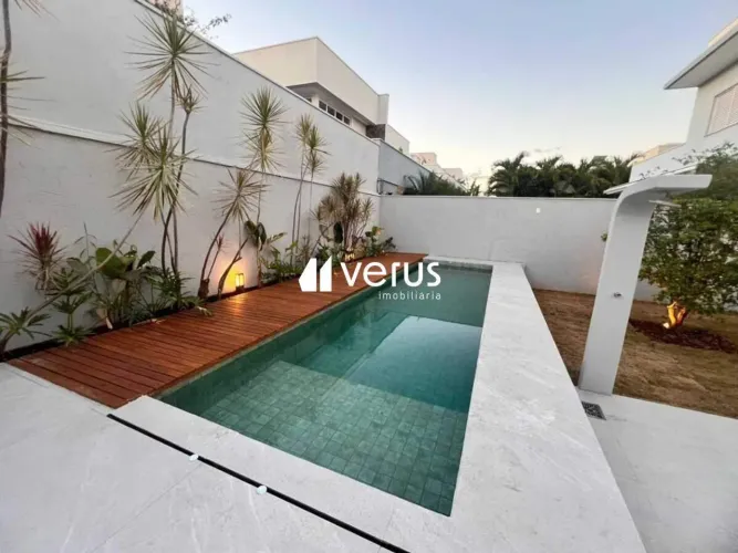 CASA CONDOMÍNIO à venda, 3 quartos, 3 suítes, 2 vagas, LARANJEIRAS - Uberlândia/MG
