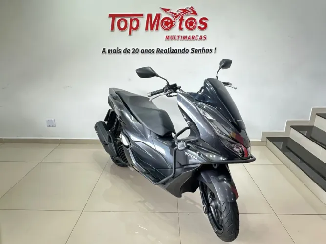 Honda PCX Gasolina Automático