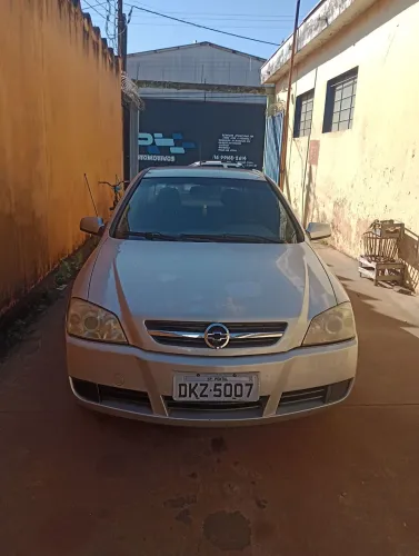 Chevrolet Astra Sedan 1.8 MPFI 8V 4P (taxi) (álcool) 2004