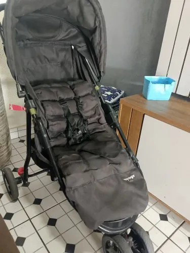 Carrinho de bebê Voyage
