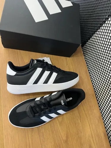 Tênis Adidas Barreda Cloud Preto