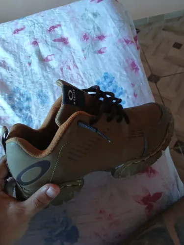 Bota oakley original 