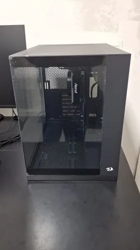 GABINETE REDRAGON WIDELOAD PRO *NEGOCIÁVEL*