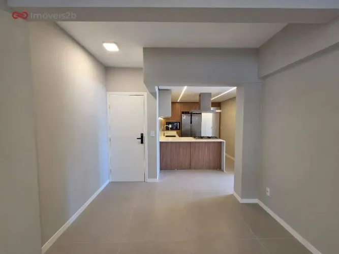Apartamento com 3 dormitórios à venda, 104 m² por R$ 1.350.000 - Centro - Florianópolis/SC
