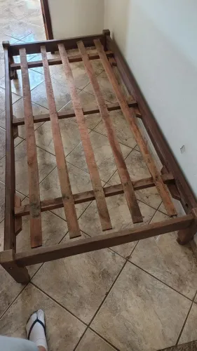 Cama de solteiro + colchão de solteiro