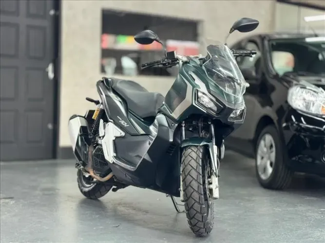 Honda Adv