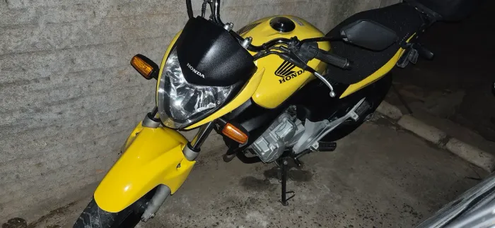 Cb300 2012 troco por carro