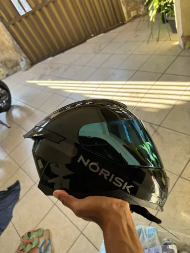 Capacete norisk 56