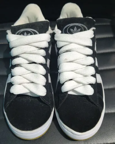 Tênis Adidas Campus Tamanho: 40 Cor: Preto e Branco Réplica 