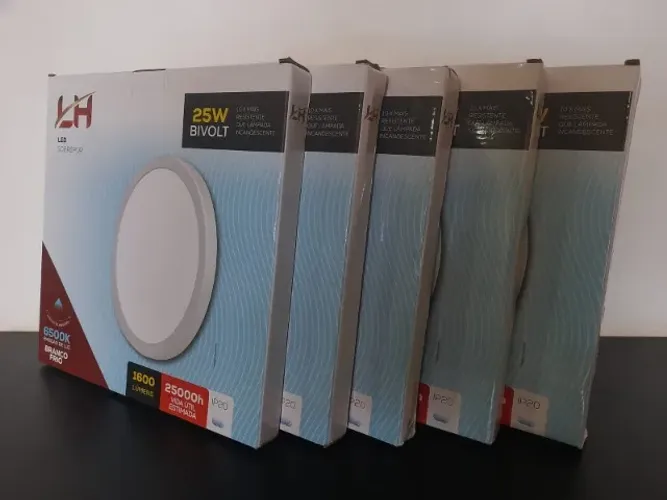 Luminária LED Sobrepor 25W Bivolt 6500K Branco Frio Nova