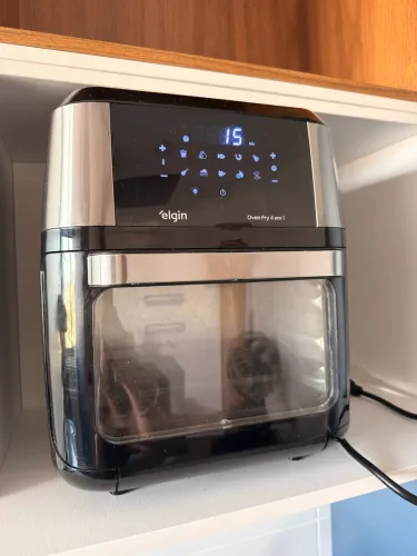 Air Fryer Oven Elgin 4 em 1 - 12L - Painel Digital
