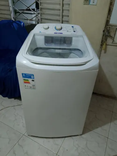 Vendo máquina de lavar Electrolux 10,5kg