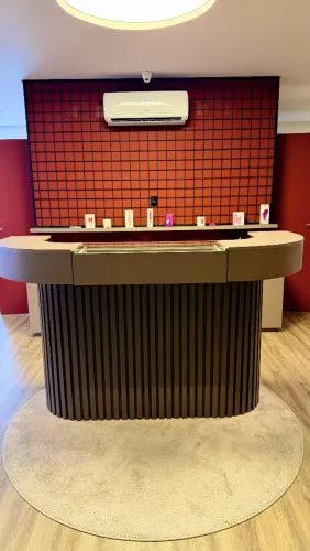 Balcão em MDF para loja