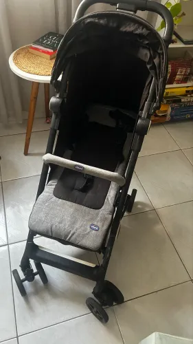 Carrinho de bebê chicco