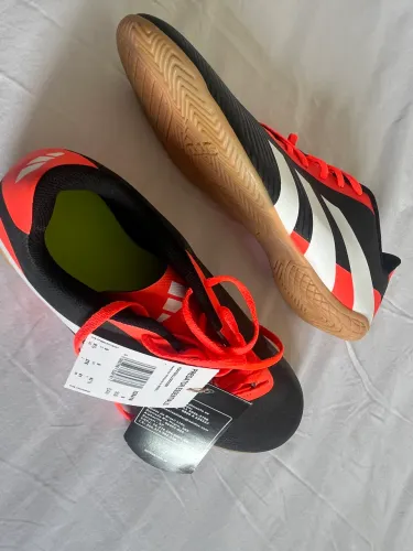 Adidas Predator Essentials 24.5 I - Futsal