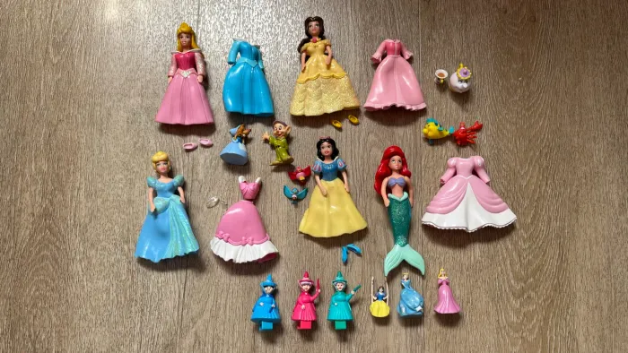 Miniaturas princesas Disney e mascotes - anos 2000 coleções diversas
