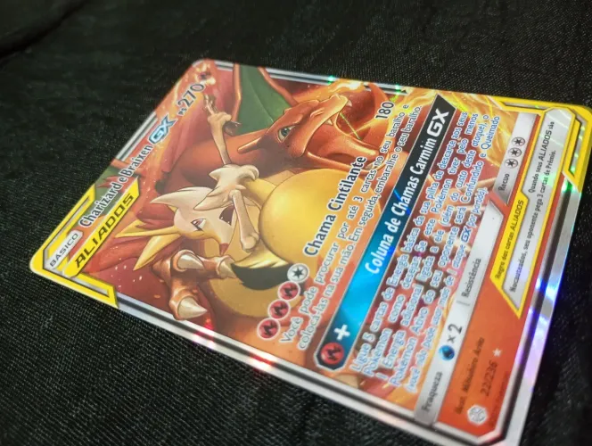 Carta Pokémon Charizard e Braixen Aliados , bom estado